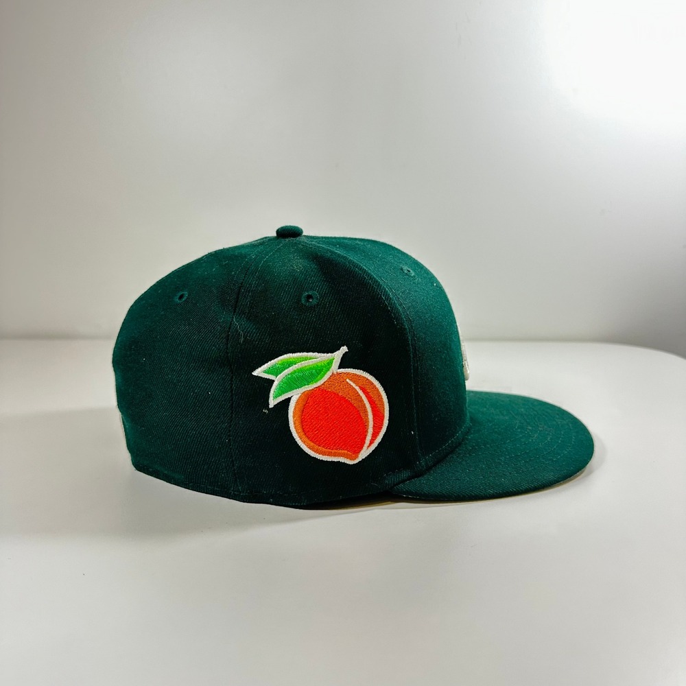 New Era Atlanta Braves 59FIFTY Fitted‎ Hat 7 1/8 Green Peach Side Patch MLB Cap